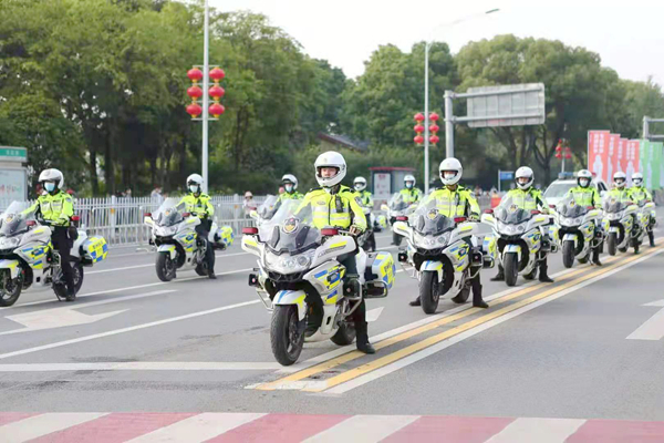 摩托車.jpg 摩托車.jpg